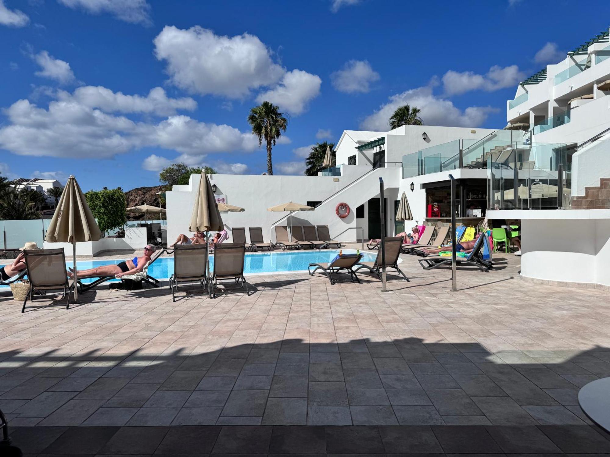 Apartamentos Villa Canaima بويرتو ذيل كارمين المظهر الخارجي الصورة