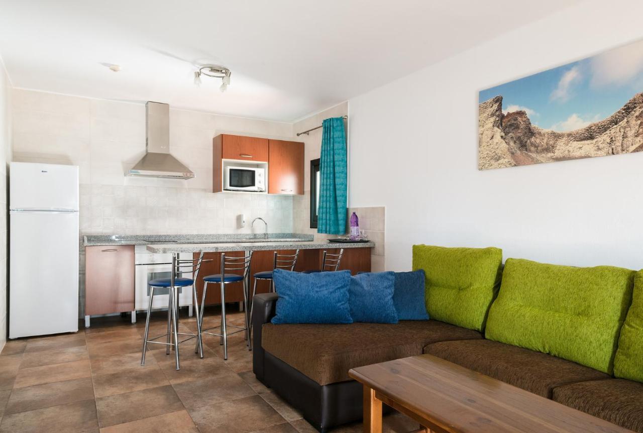 Apartamentos Villa Canaima بويرتو ذيل كارمين المظهر الخارجي الصورة