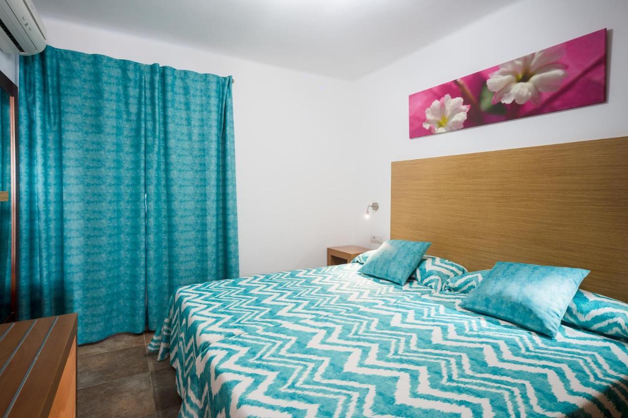 Apartamentos Villa Canaima بويرتو ذيل كارمين المظهر الخارجي الصورة
